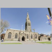 Leicester Cathedral, photo Jules & Jenny from Lincoln, Wikipedia.jpg